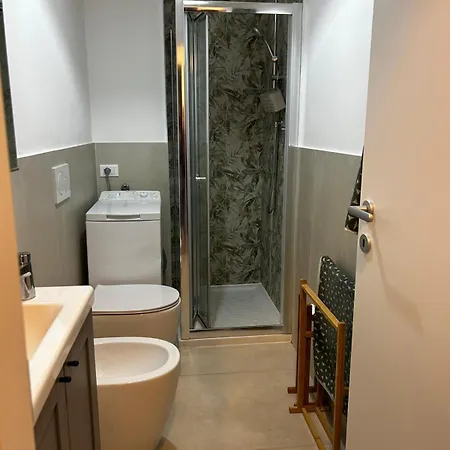 De Amicis Apartmán *
